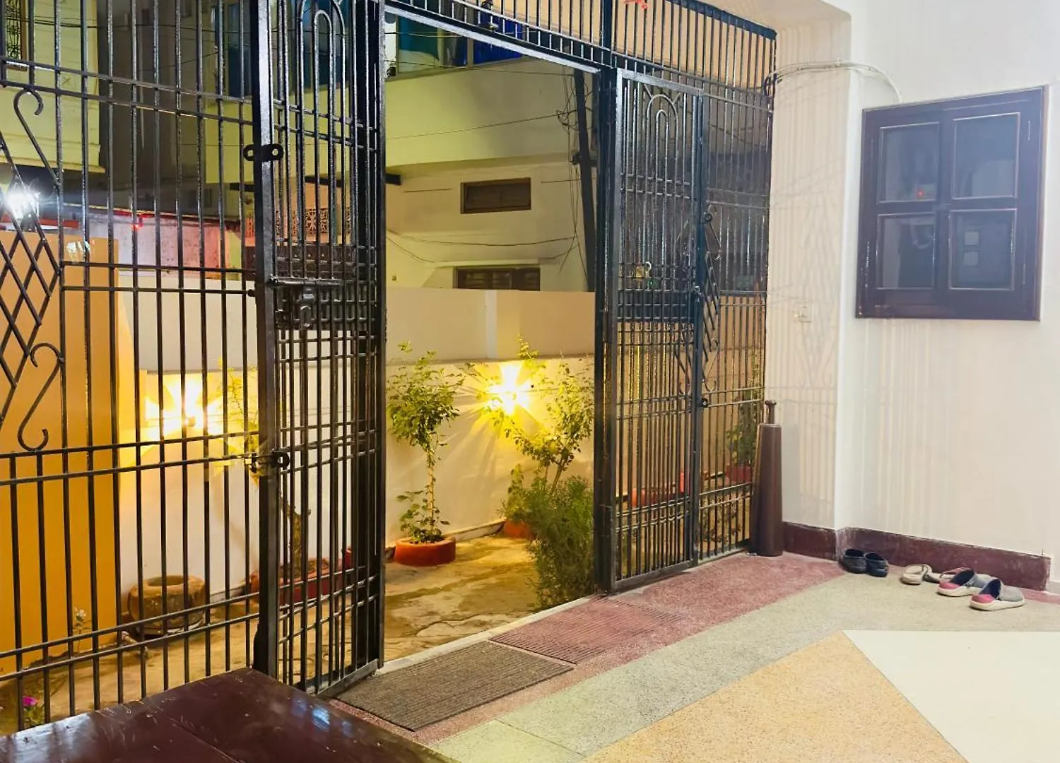 ורנאסי Tripathi'S Pavilion 0*,  הודו