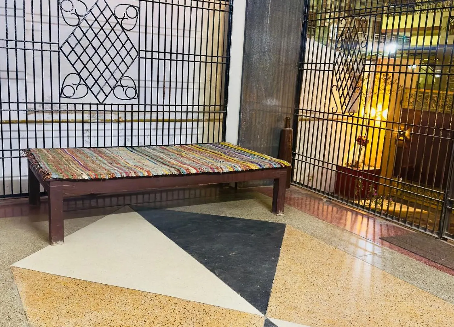 ורנאסי Tripathi'S Pavilion 0*,